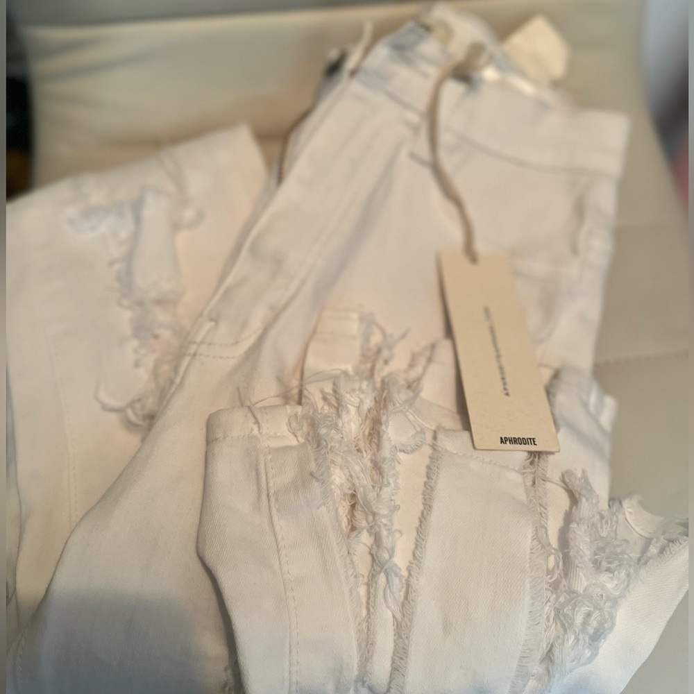 Distressed Bootcut jeans - Picture 2 of 5